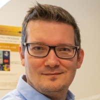  George Sflomos
