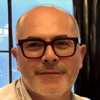  Luca Scorrano