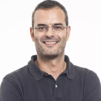 Salvador Aznar-Benitah