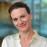  Kamila Naxerova